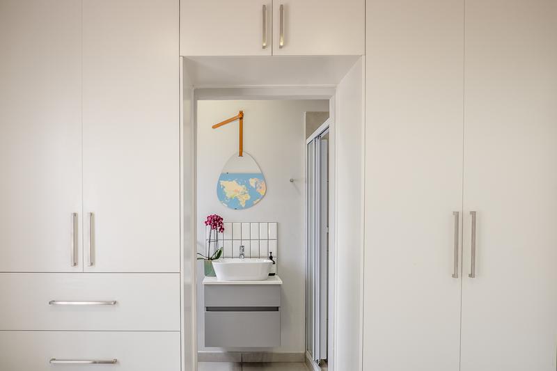 3 Bedroom Property for Sale in Britannia Bay Western Cape